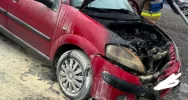 Pożar auta - szybka reakcja świadków ograniczyła zniszczenia - zdjęcie 2