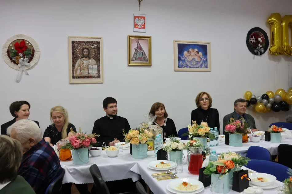 Jubileusz 10-lecia Dziennego Domu „Senior+” w Limanowej - zdjęcie 13