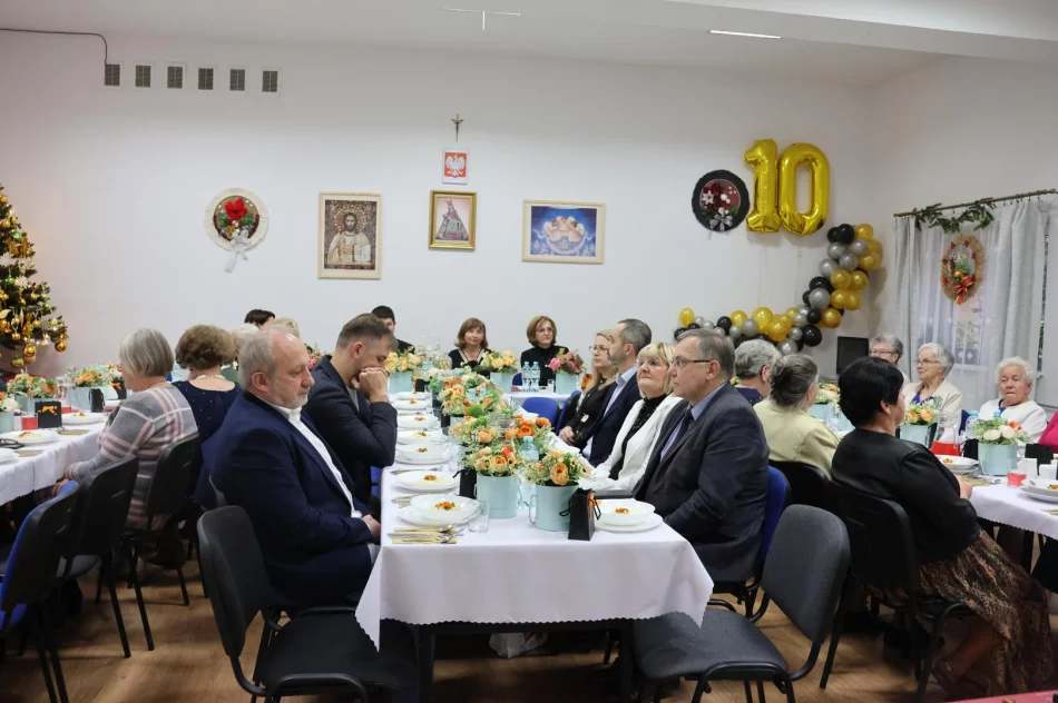 Jubileusz 10-lecia Dziennego Domu „Senior+” w Limanowej - zdjęcie 14