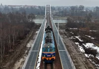 Lokomotywy testują nowy most kolejowy - zdjęcie główne