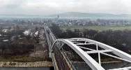 Lokomotywy testują nowy most kolejowy - zdjęcie 2