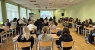 Maturzyści poznali aktualny rynek pracy - zdjęcie 2