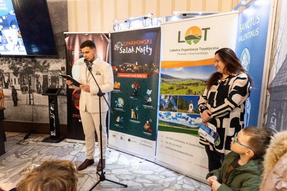 Inauguracja Limanowskiego Szlaku Nafty – pierwszy nocny spacer przeszedł do historii - zdjęcie 11
