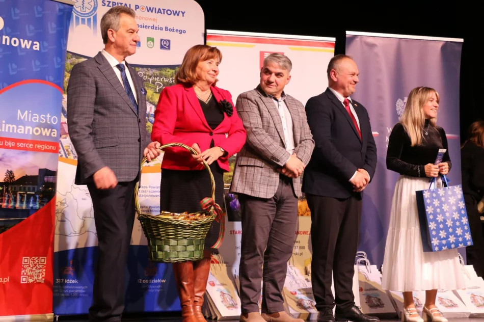 Promocja książki „Limanowskie ma lica Pani Mogielica” w Limanowskim Domu Kultury - zdjęcie 19