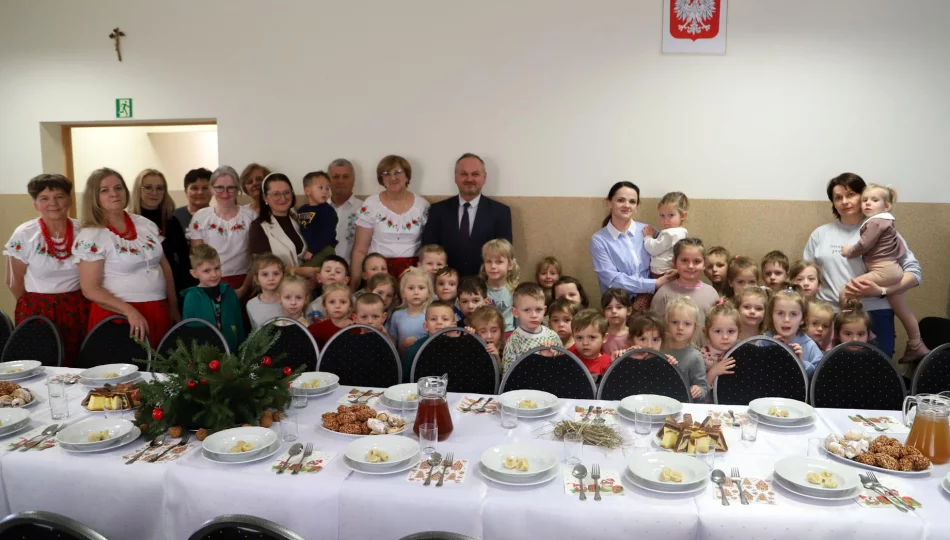 Niezwykli goście w Świetlicy Wiejskiej w Siekierczynie - zdjęcie 1