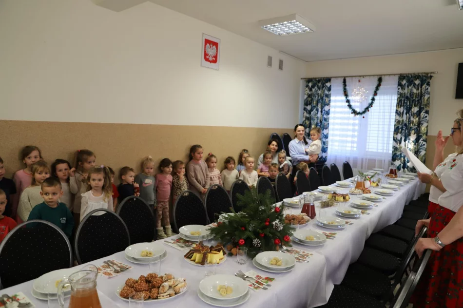 Niezwykli goście w Świetlicy Wiejskiej w Siekierczynie - zdjęcie 8