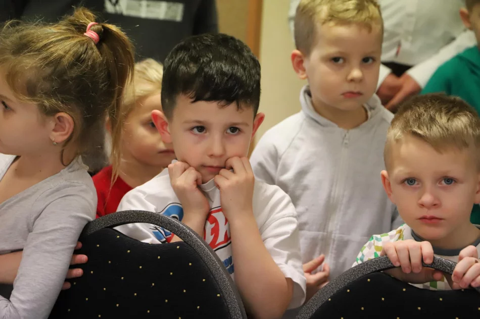 Niezwykli goście w Świetlicy Wiejskiej w Siekierczynie - zdjęcie 15