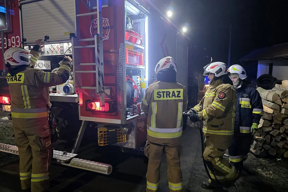 Pożar odpadów przy romskim osiedlu - zdjęcie 4