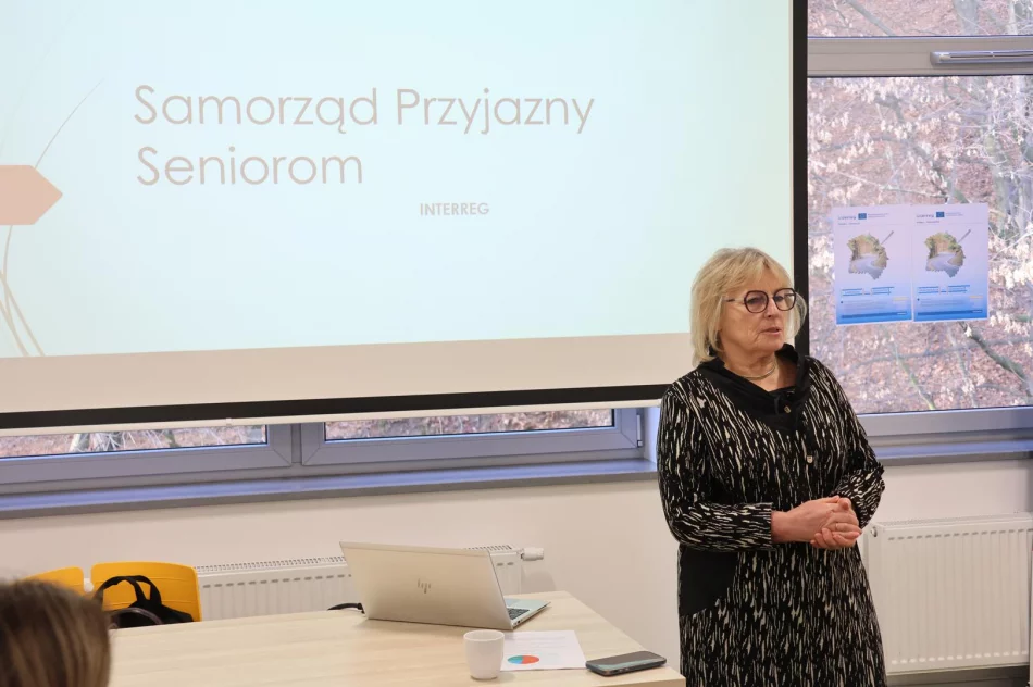Spotkanie partnerów polsko-słowackiego projektu dotyczącego polityki senioralnej - zdjęcie 4