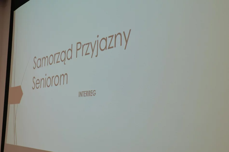 Spotkanie partnerów polsko-słowackiego projektu dotyczącego polityki senioralnej - zdjęcie 12