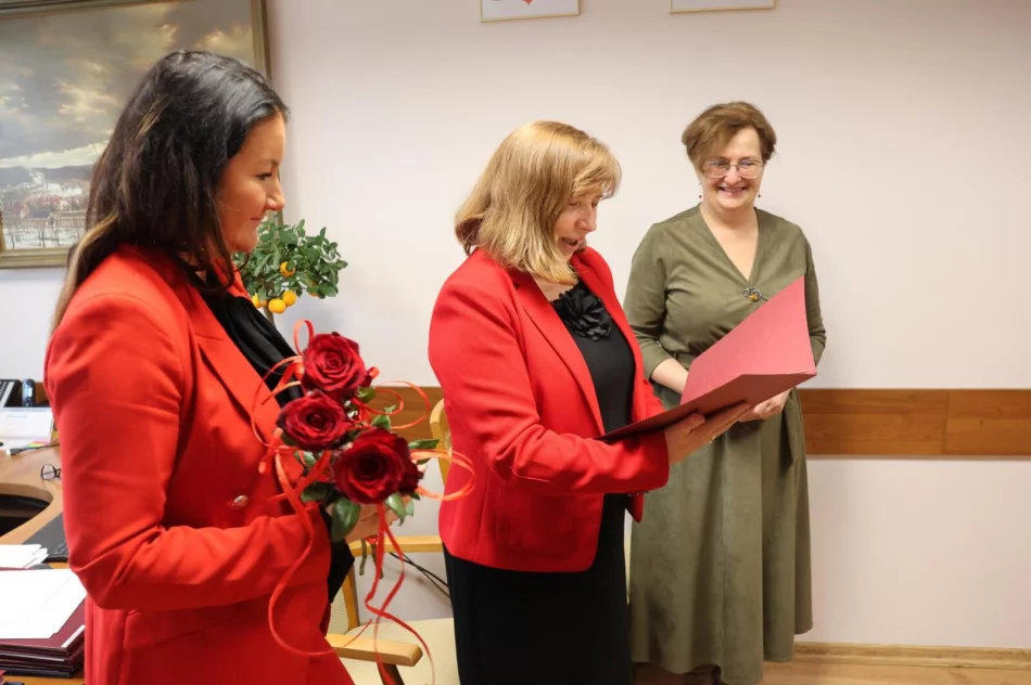 Limanowa świętuje kulturę! Burmistrz Jolanta Juszkiewicz wręczyła w zakresie kultury i promocji  Miasta Limanowa - zdjęcie 6