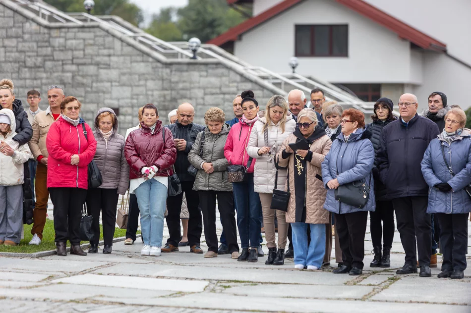 „Aby mierzyć drogę przyszłą, trzeba wiedzieć skąd się wyszło…” – podsumowanie projektu zrealizowanego przez Stowarzyszenie Dla Męciny - zdjęcie 17