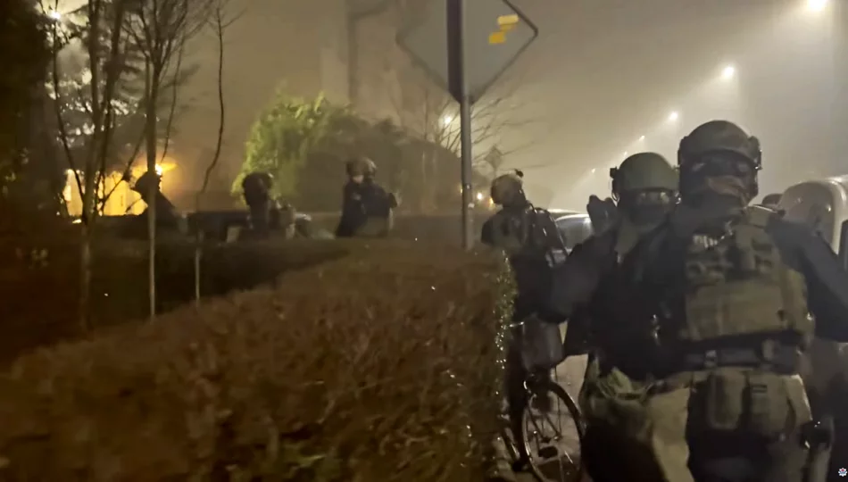Duża akcja antynarkotykowa. Zatrzymania także na Limanowszczyźnie (ZDJĘCIA, WIDEO) - zdjęcie 1