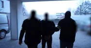Duża akcja antynarkotykowa. Zatrzymania także na Limanowszczyźnie (ZDJĘCIA, WIDEO) - zdjęcie 5