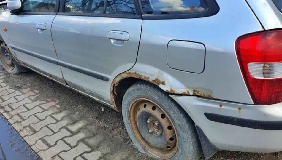 Miasto kontra wraki na parkingach - zdjęcie 1