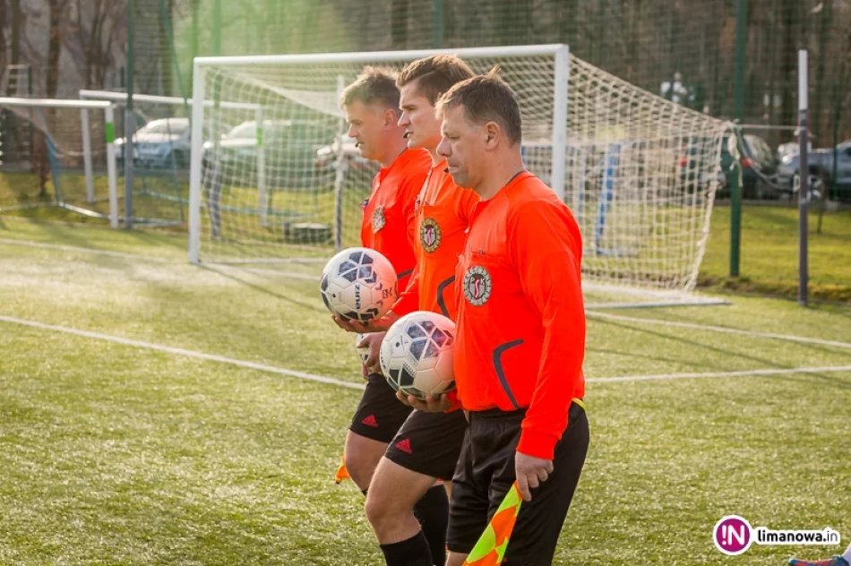 Derby KS Tymbark - MKS Limanovia - zdjęcie 10