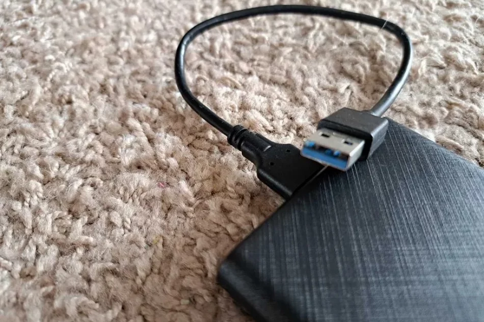 Pojemny dysk przenośny WD 1000GB 1TB HDD USB 3.0 - stan idealny. - zdjęcie 3