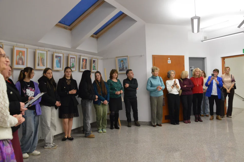 Obrazy w bibliotece - wernisaż Dominiki Gabryś  - zdjęcie 2