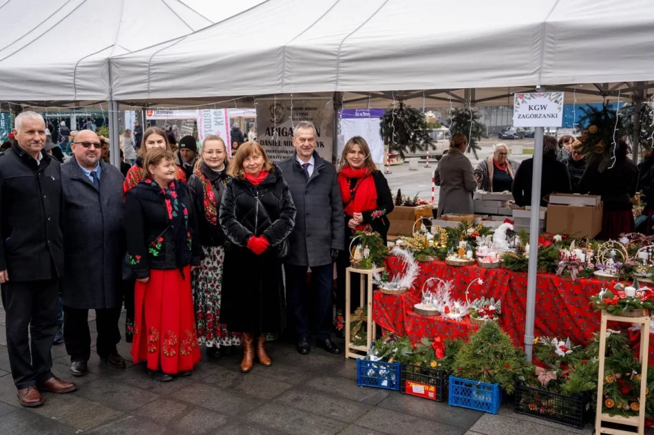 Rynek w świątecznej oprawie (ZDJĘCIA) - zdjęcie 8