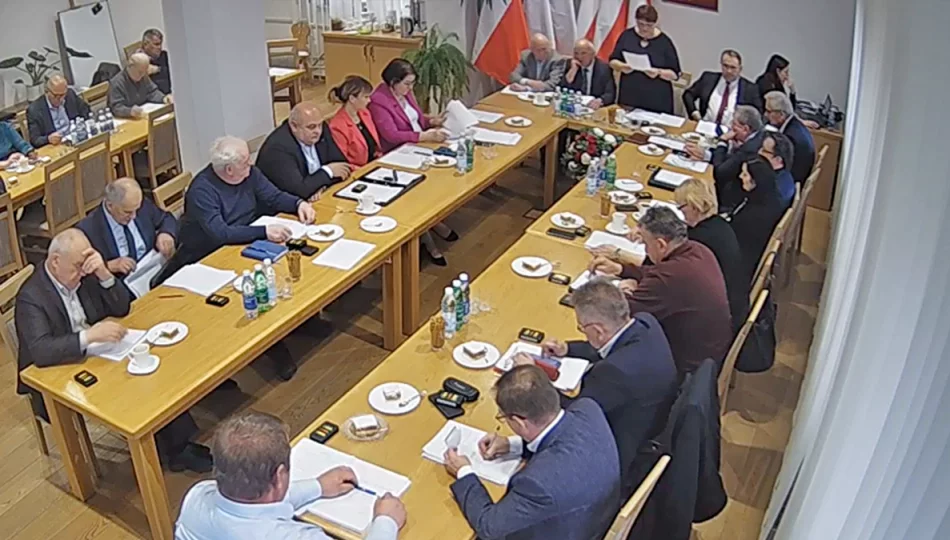 Obraduje Rada Gminy - transmisja na żywo - zdjęcie 1