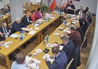 Obraduje Rada Gminy - transmisja na żywo - zdjęcie główne