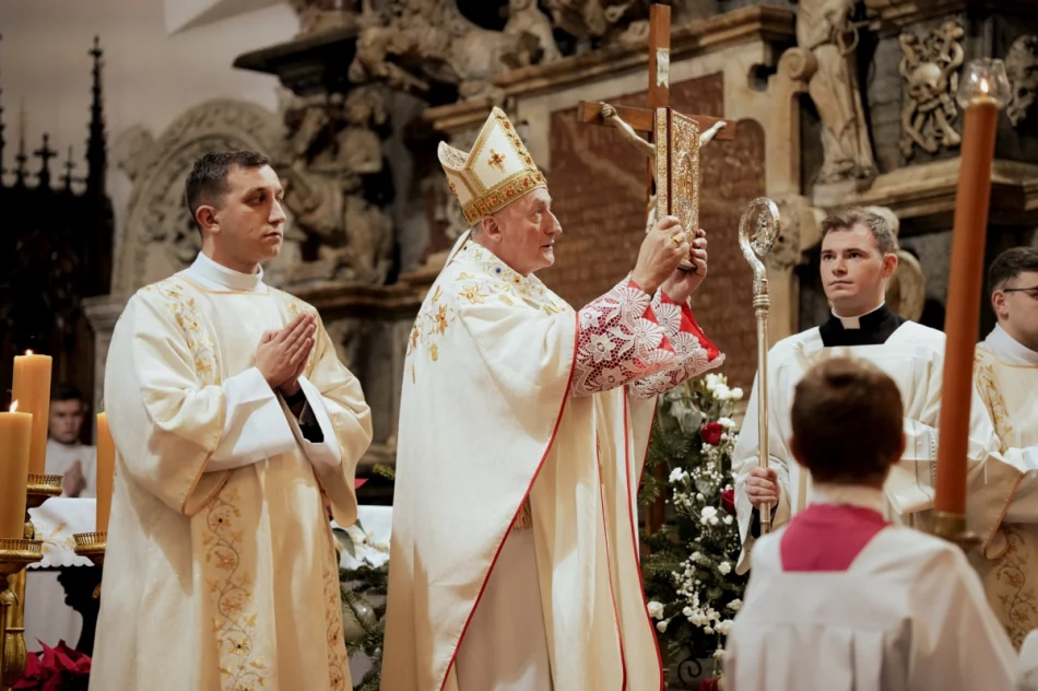 Te Deum na zakończenie Roku Jubileuszowego (ZDJĘCIA) - zdjęcie 12