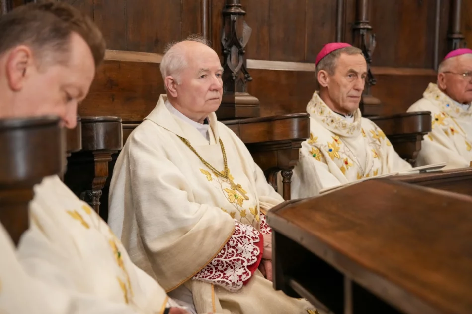Te Deum na zakończenie Roku Jubileuszowego (ZDJĘCIA) - zdjęcie 20