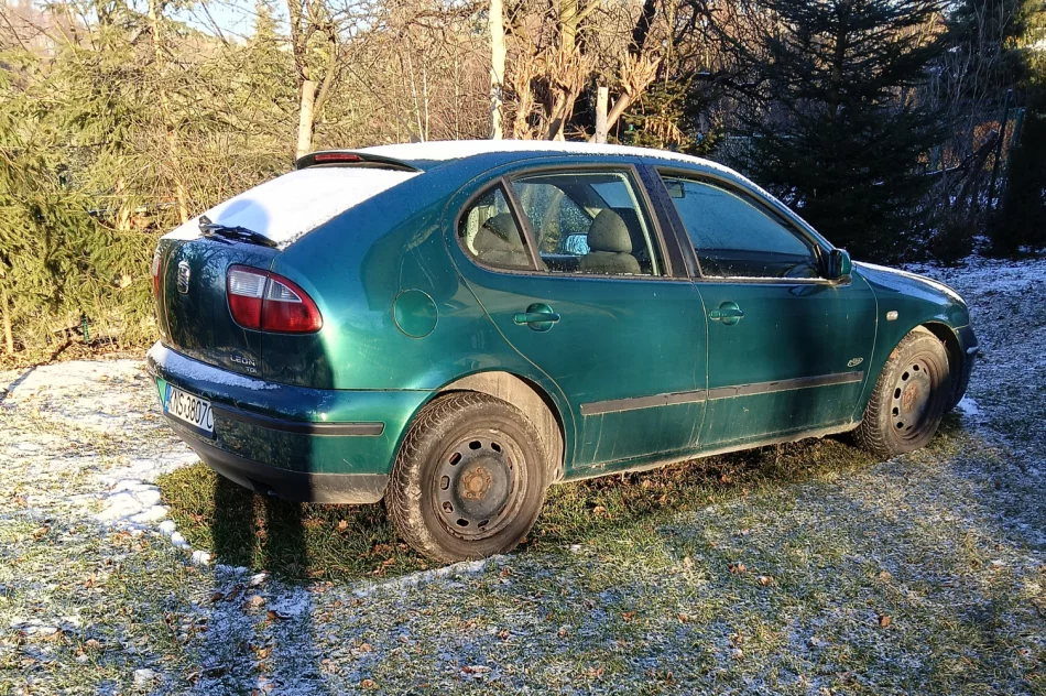 Sprzedam Seat Leon - zdjęcie 1