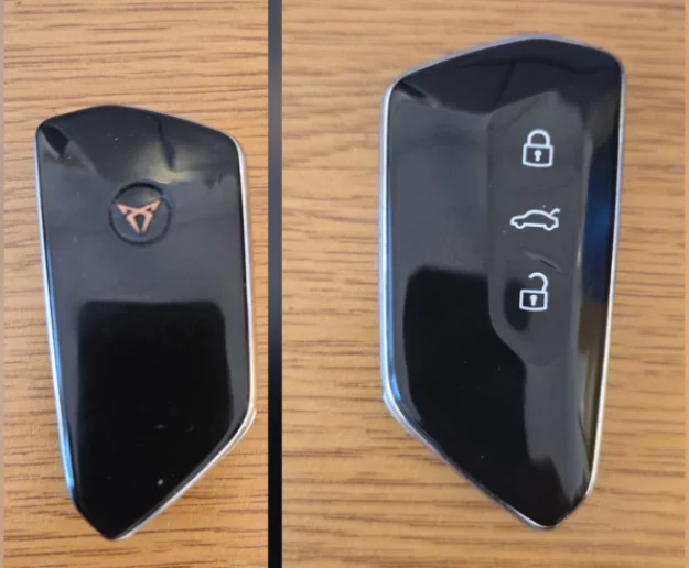 Odnaleziono kluczyki. Są do odbioru na komisariacie - zdjęcie główne