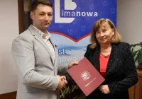 Limanowa inwestuje w infrastrukturę. Nowa sieć kanalizacyjna przy ul. Starodworskiej - zdjęcie główne