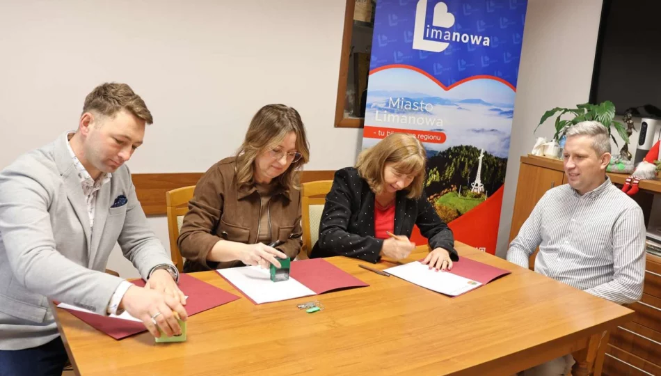Umowa na kanalizację podpisana - zdjęcie 1