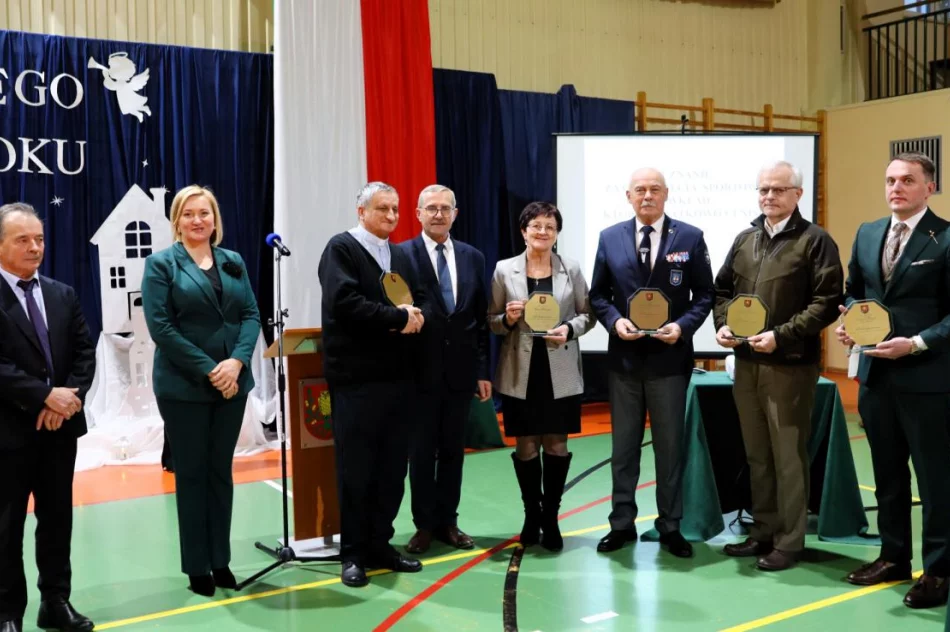 Podziękowania i wyróżnienia na sesji  - zdjęcie 5