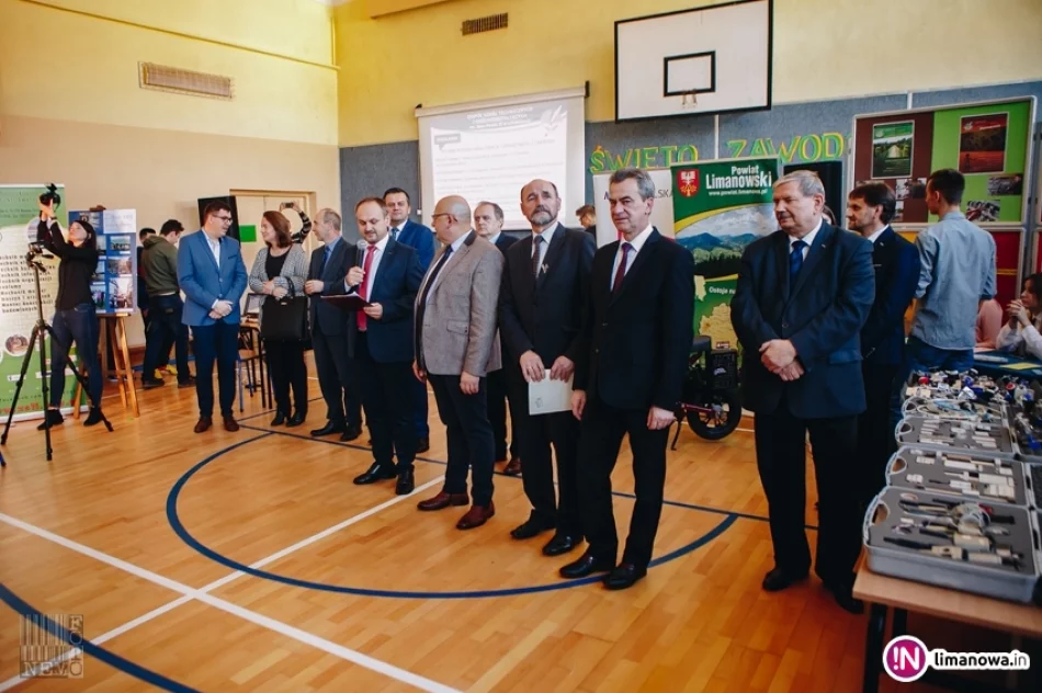 Święto Zawodów w ZSTiO - 2017 - zdjęcie 3