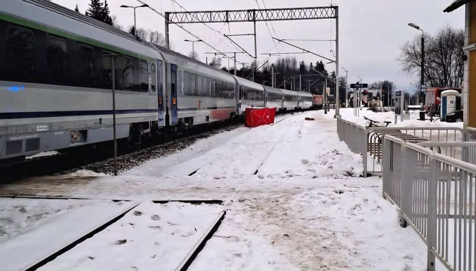 Utrudnienia na trasie kolejowej na Podhalu po śmiertelnym potrąceniu - zdjęcie 1