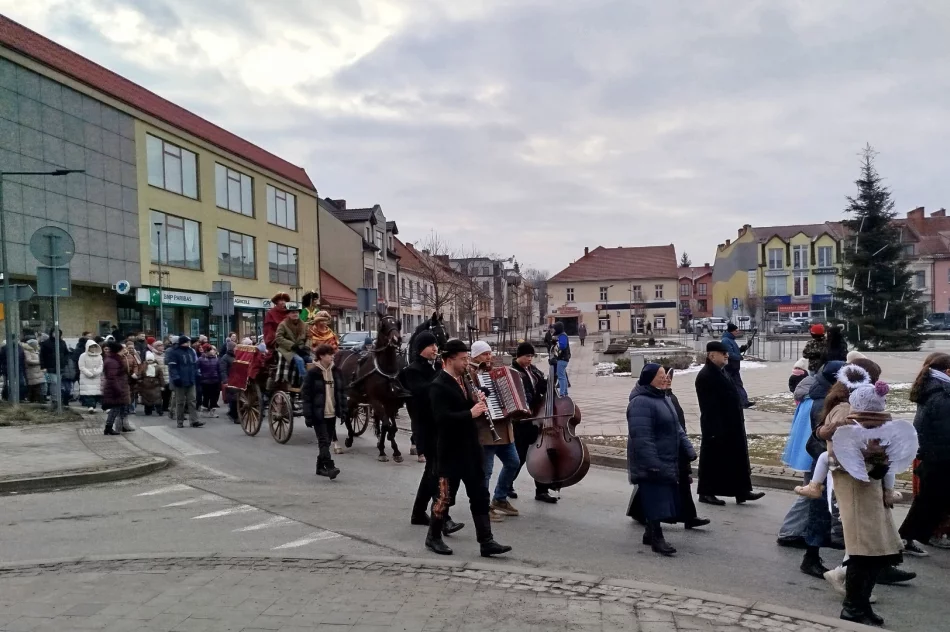 Limanowa uczciła Święto Trzech Króli uroczystym orszakiem - zdjęcie 12