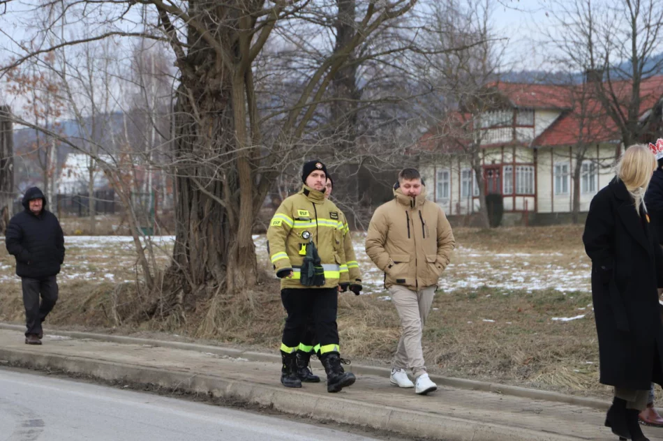 Orszak Trzech Króli w Pisarzowej - zdjęcie 14