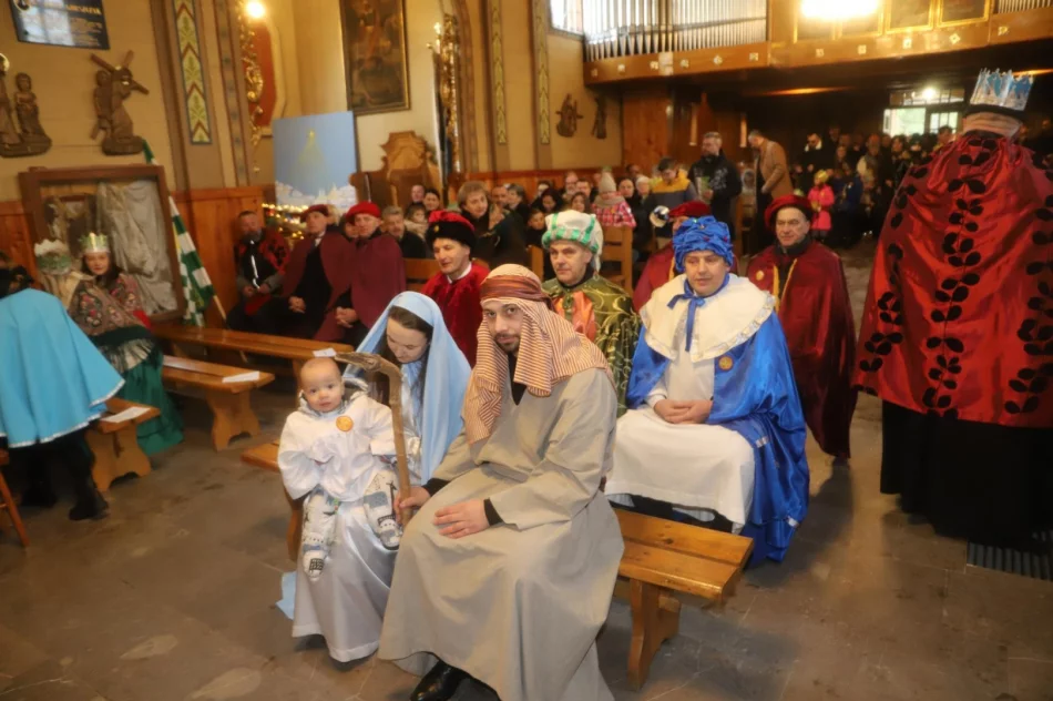 Proboszcz, starosta i wójt w kolorowym orszaku (ZDJĘCIA) - zdjęcie 4