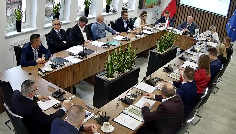 Nadwyżka zamiast deficytu, budżet bez wielkich “cięć”  - zdjęcie 1