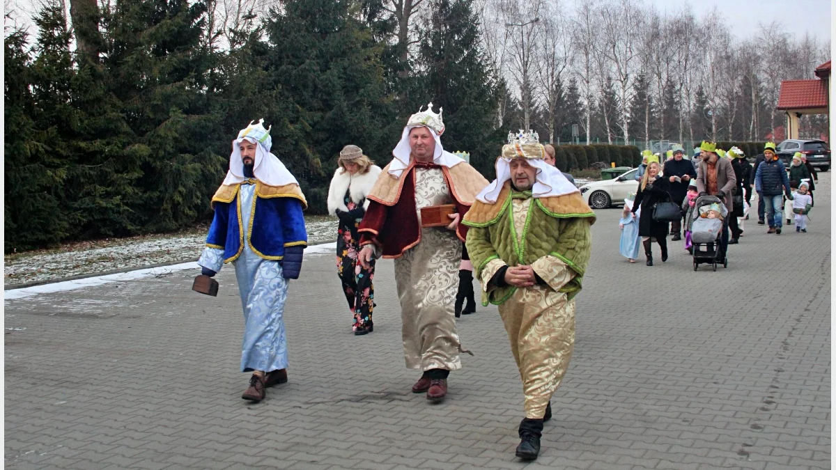 Orszak Trzech Króli przeszedł ulicami miejscowości