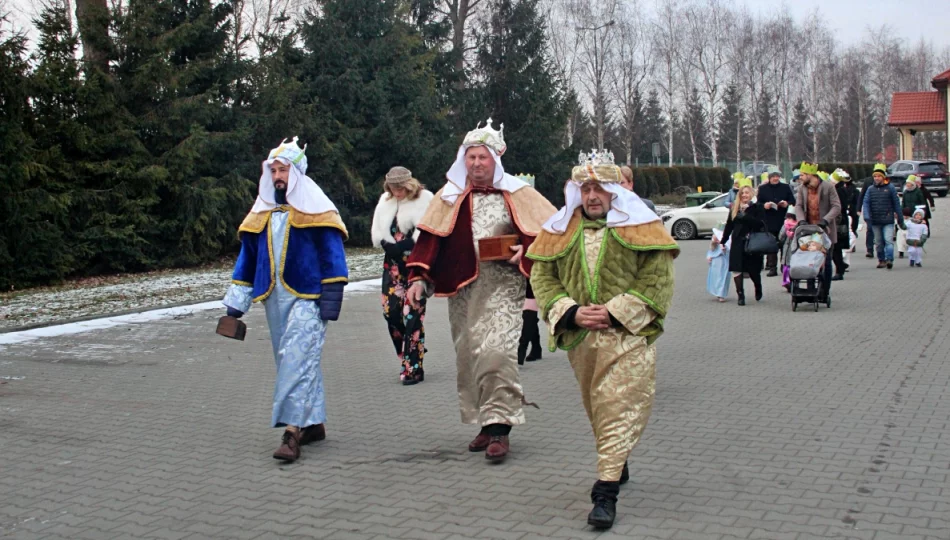 Orszak Trzech Króli przeszedł ulicami miejscowości - zdjęcie 1