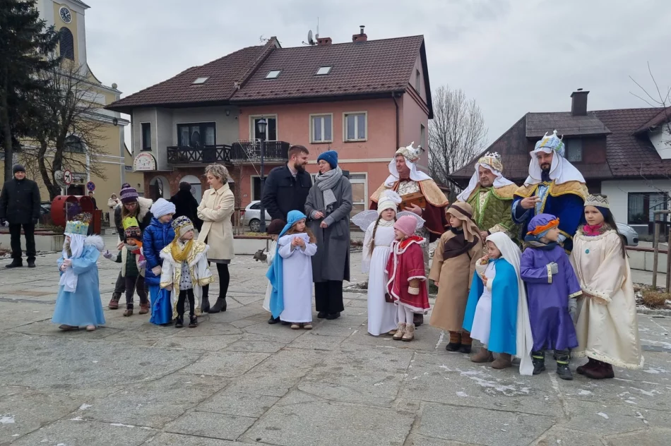Orszak Trzech Króli przeszedł ulicami miejscowości - zdjęcie 8