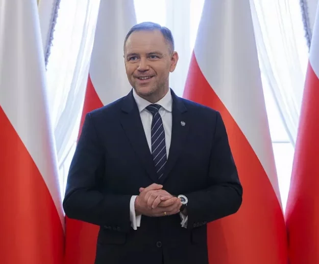 ​Sondaż:56 proc. badanych pozytywnie ocenia prezydenturę Nawrockiego - zdjęcie główne