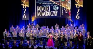 Noworoczny koncert - Orkiestra Straży Granicznej na scenie - zdjęcie 2