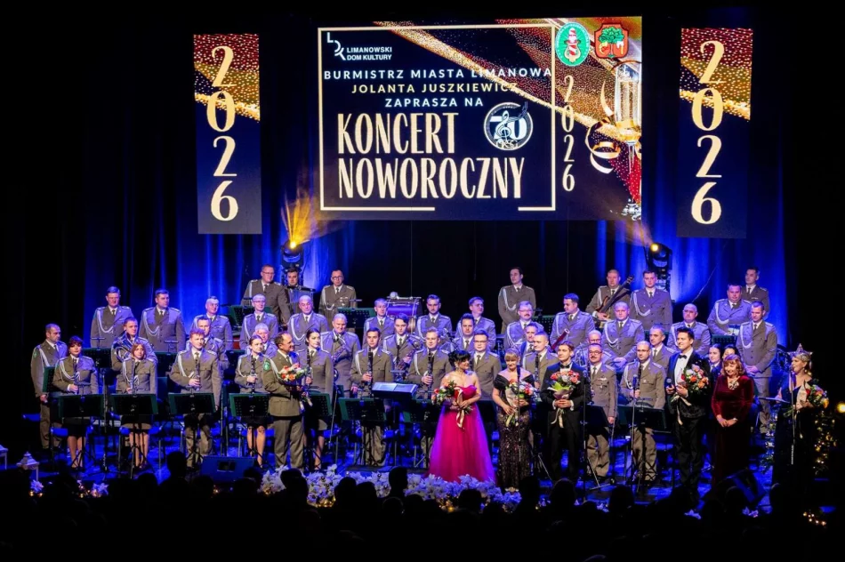 Noworoczny koncert - Orkiestra Straży Granicznej na scenie - zdjęcie 2