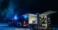 Nocny pożar zabudowań - zdjęcie 5