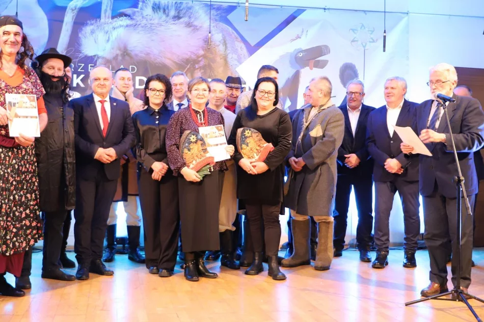 30. Gminny Przegląd Grup Kolędniczych w Starej Wsi - zdjęcie 4