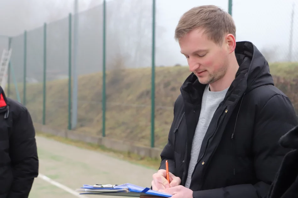 Odnowione boisko sportowe w Starej Wsi - zdjęcie 6