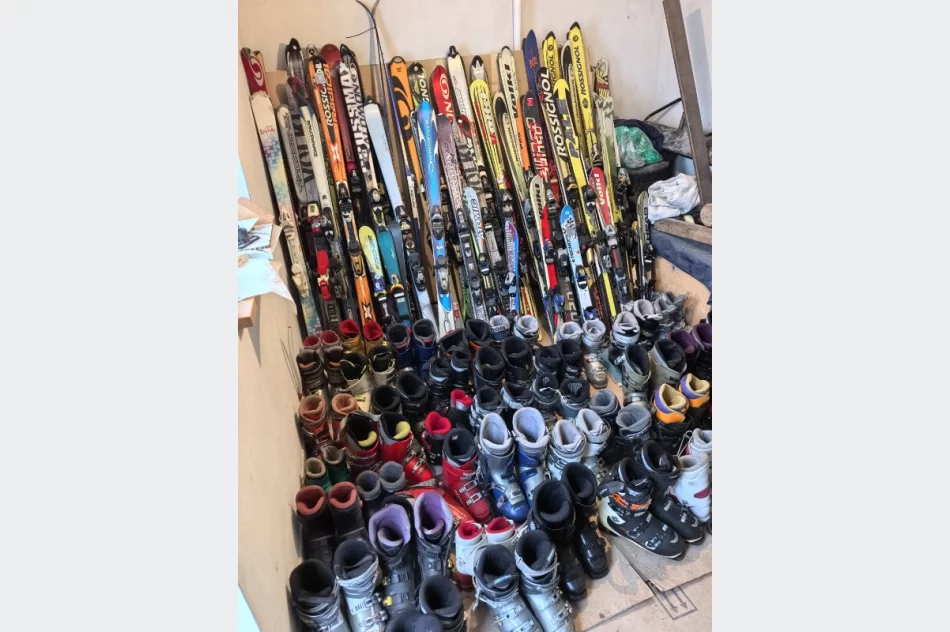 Tanio Okazja Łyżwy narty buty do nart narciarskie - zdjęcie 1