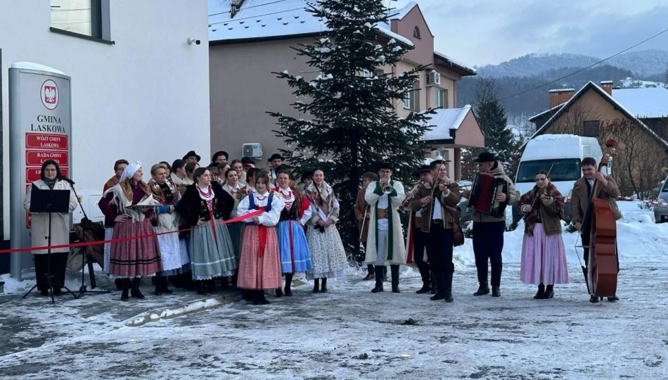 Oficjalne otwarcie urzędu po modernizacji - zdjęcie 1