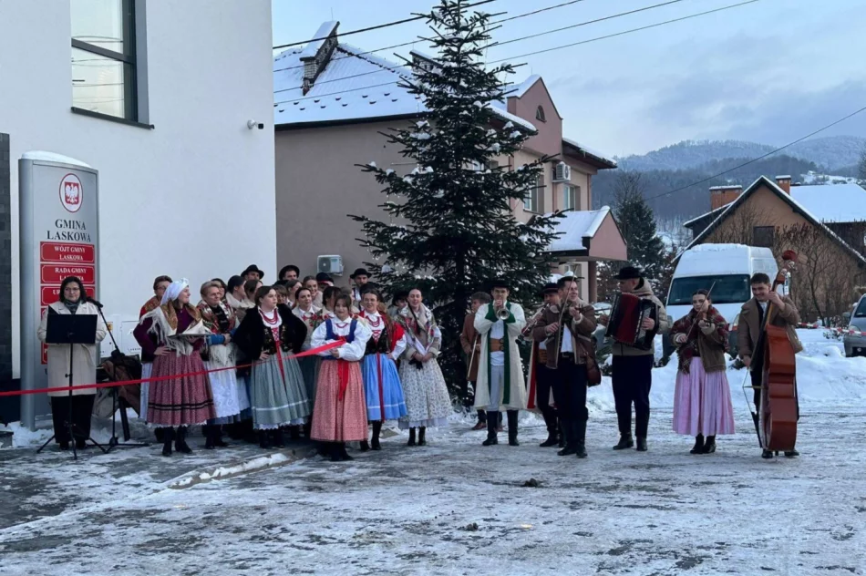 Oficjalne otwarcie urzędu po modernizacji - zdjęcie 4